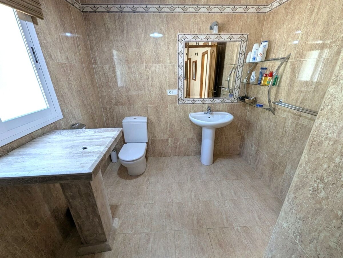 Afbeelding van Villa met privé zwembad en boule baan