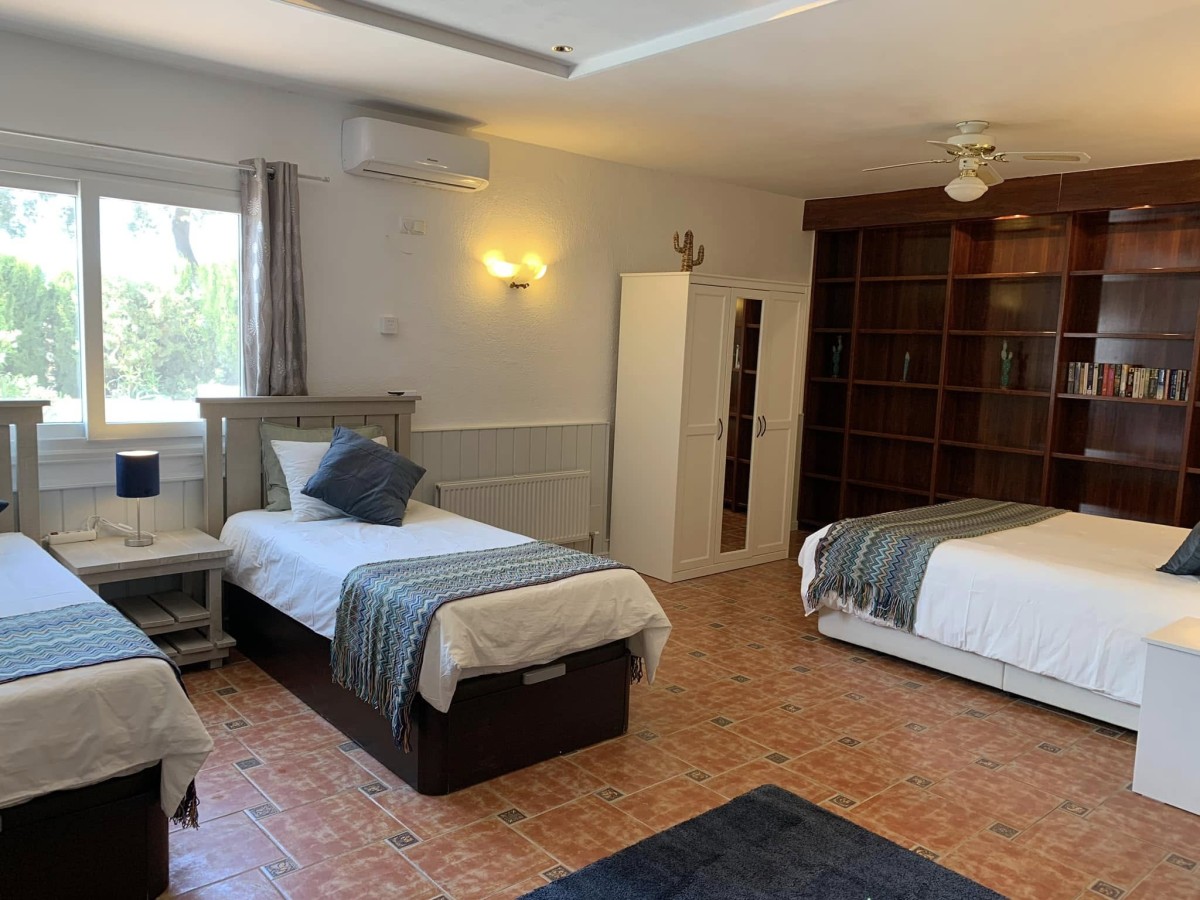 Pictures of Room 'El Olivo'