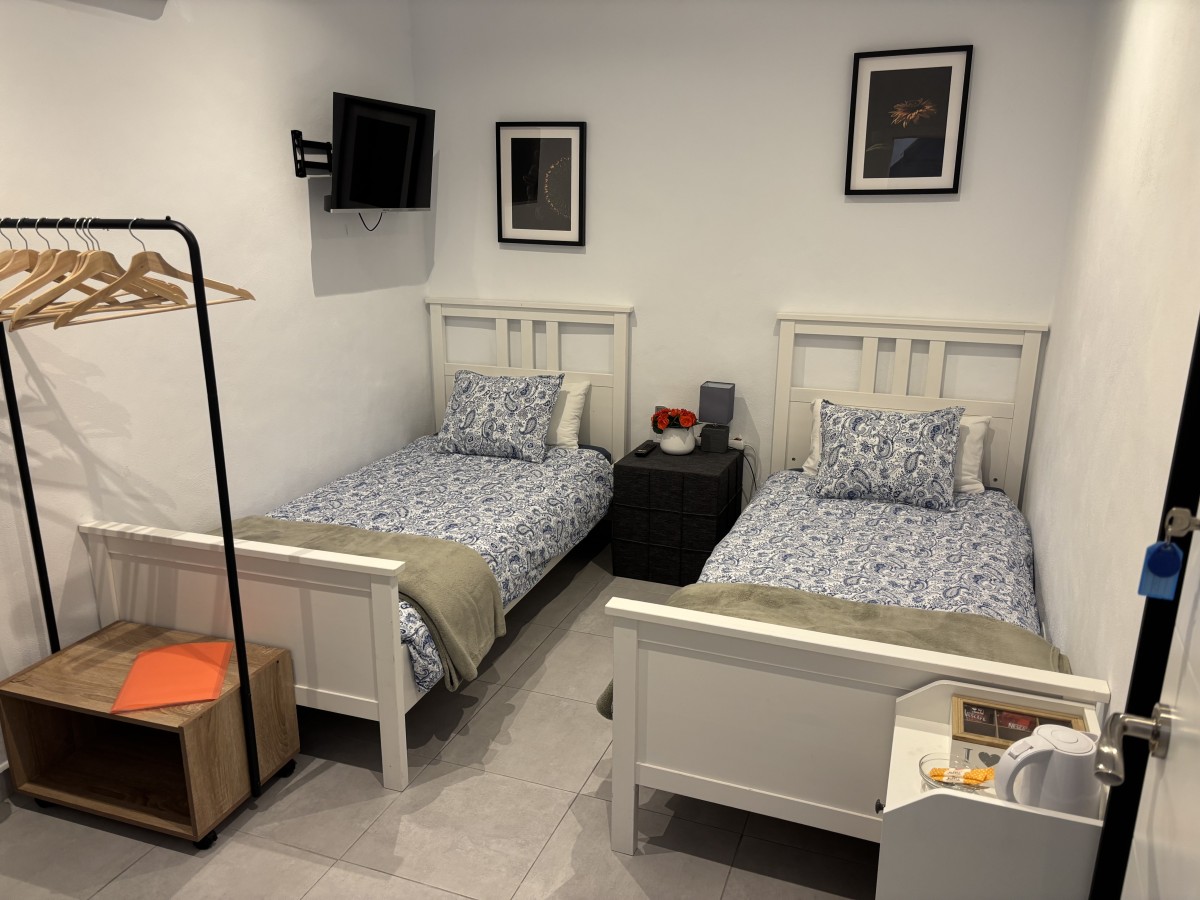 Pictures of Twin room with private bathroom