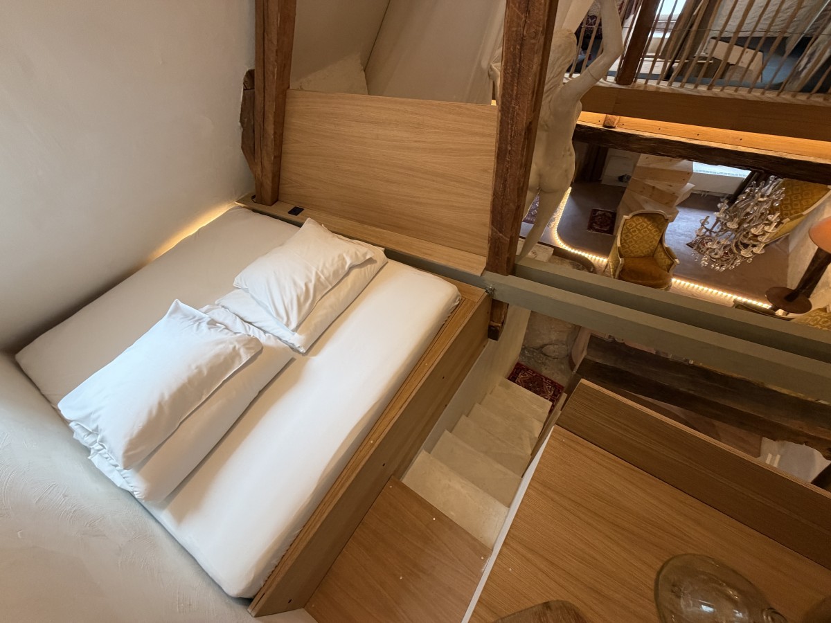 Pictures of Our Hippie Castle... in the heart of Vianden