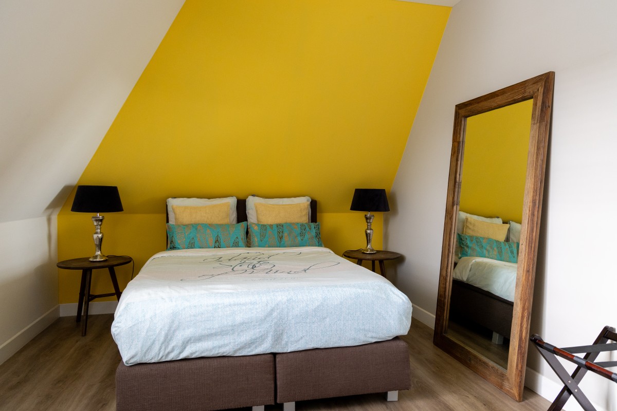 Afbeelding van Gele kamer