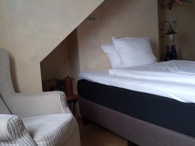 Charming individual art room