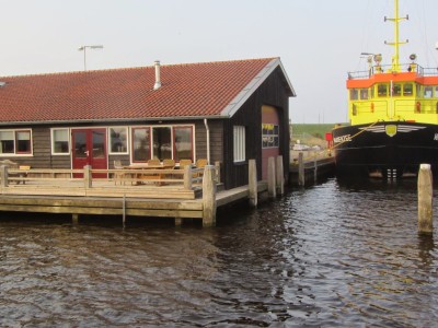 Boothuis aan het Lauwersmeer.