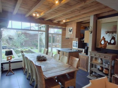Maison Lucy:   Ten huize van de kunstenares