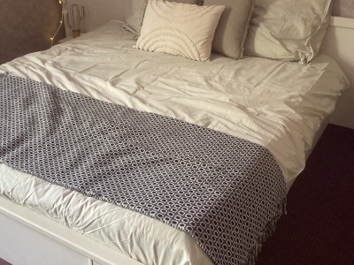 K3 2persoonbed kamer van Renée