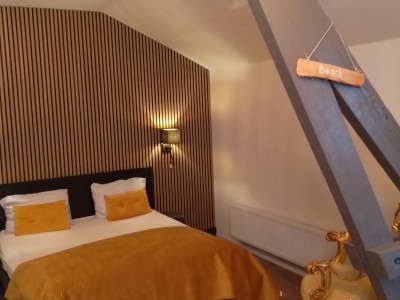 Tweepersoonskamer 1ste verdieping