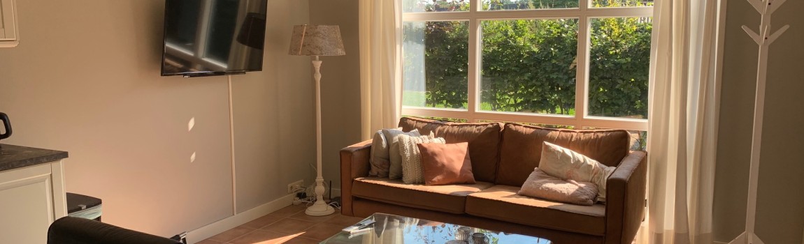 Luxury garden house in Friesland with private garden near Leeuwarden