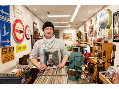 Keineig! Pleasantly disturbed vintage and vinyl.