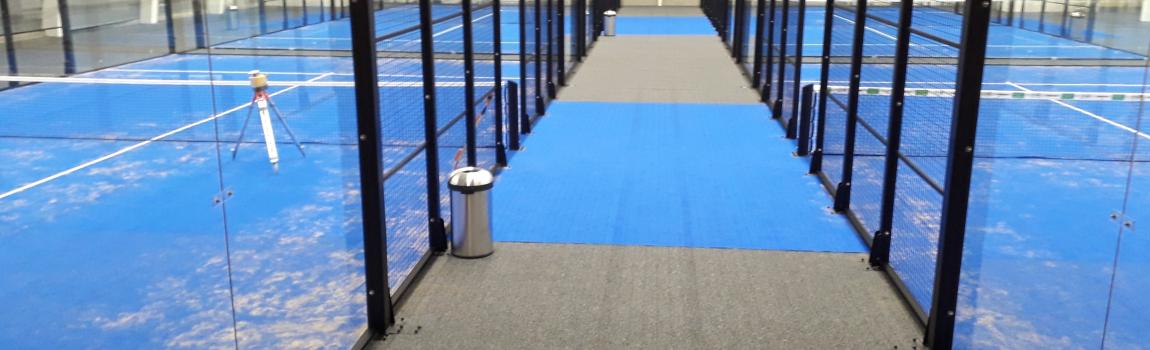 Padel in Giethmen en omgeving: binnen- en buitenbanen
