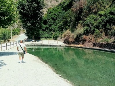Verano en el sur de España: cómo refrescarse en Los Guájares.