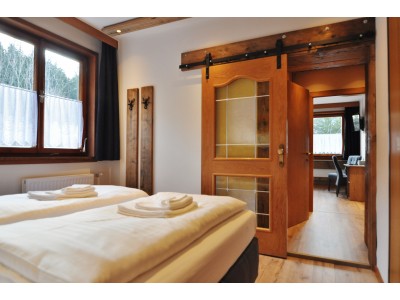 Construction Quadruple Room