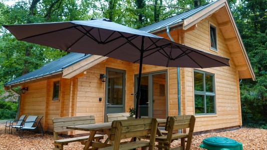 H&L Holiday Homes