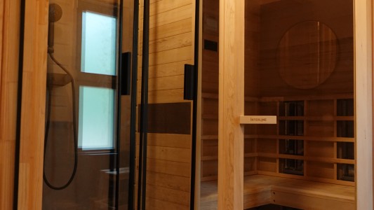 H&L Holiday Homes