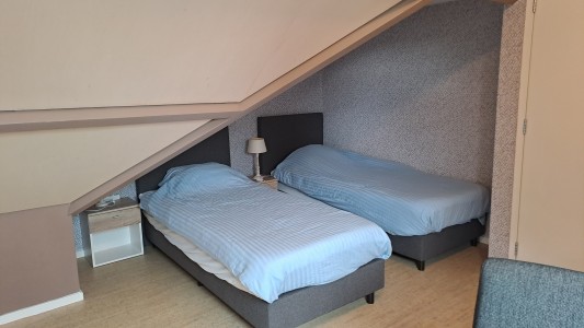 B&B HM5 