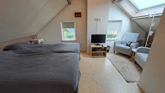 B&B HM5 
