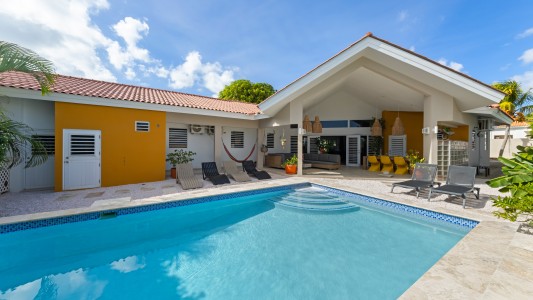 Villa Curazon 