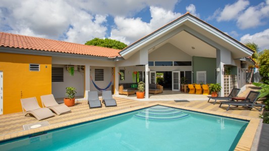 Villa Curazon 