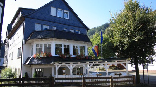 Gasthof-Pension Hunaustuben 