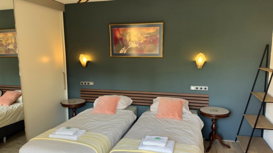 Gunnery's Guest House