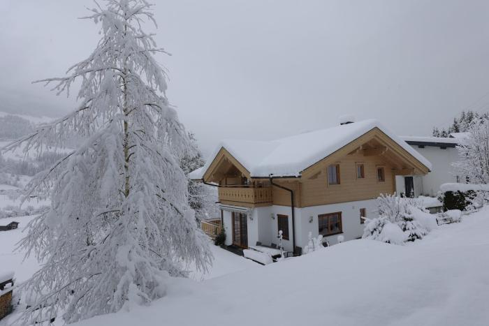 Allgemeines Bild über Haus Bramberg 1