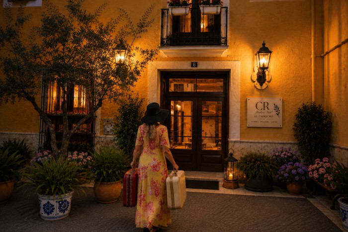 General photo about C R Boutique el Capricho 1