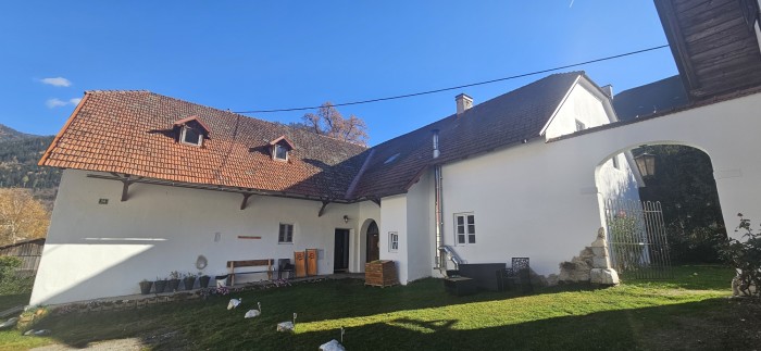 Allgemeines Bild über Feriengut und Pferdegut Schloss Treffen 1