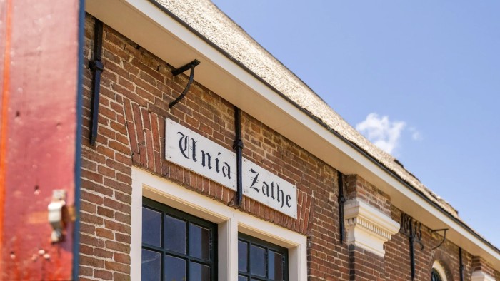 Algemene foto over Unia Zathe 1