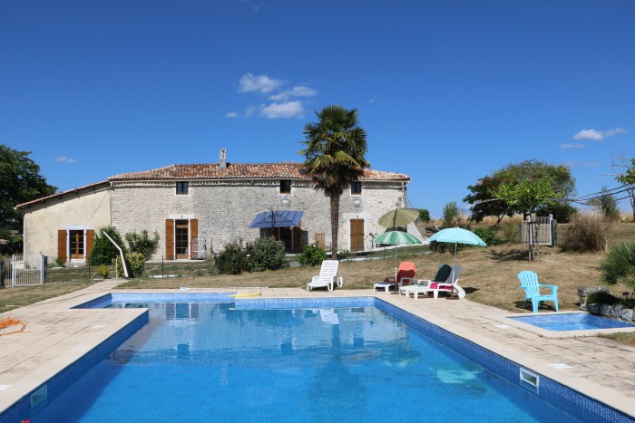 Algemene foto over Au Charme Charentais 1