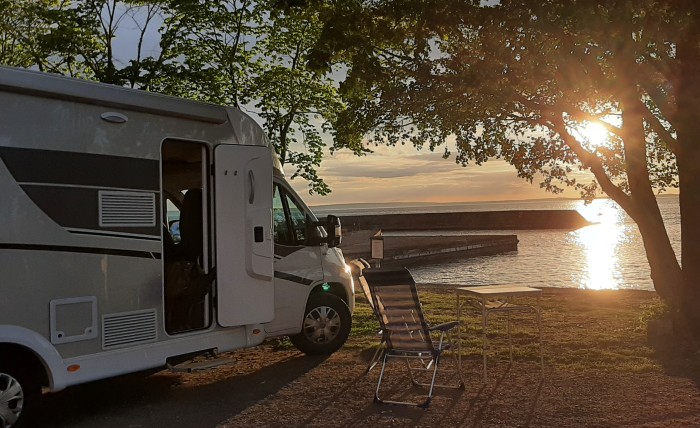 Algemene foto over Camperverhuur aan de Aa 1